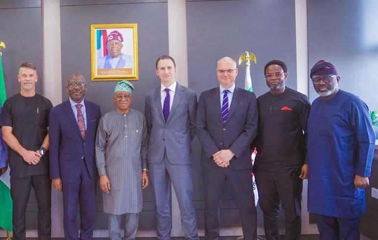 OYETOLA RECEIVES APM TERMINALS DELEGATION THAT REAFFIRMS  $500 MILLION INVESTMENT COMMITMENT